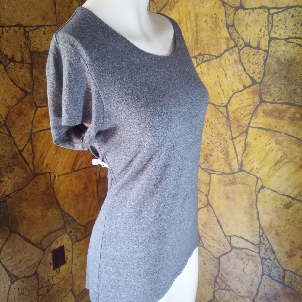 Gray Women's Top - Picture 3 of 4